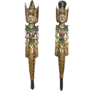 Pair of Hand Holding Chinese Totem